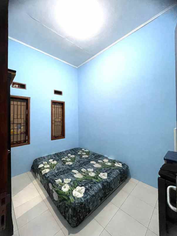 dijual rumah cisaranten endah