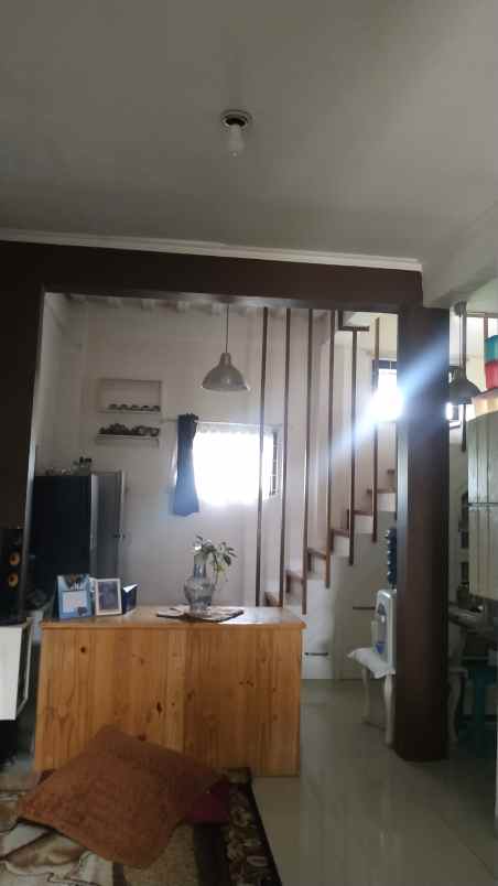 dijual rumah cisaranten kulon