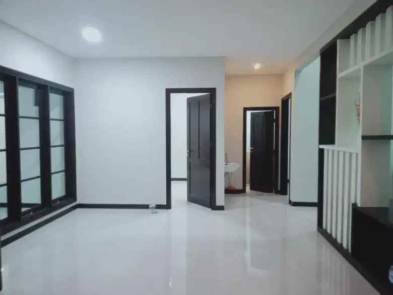 dijual rumah citraland fullerton