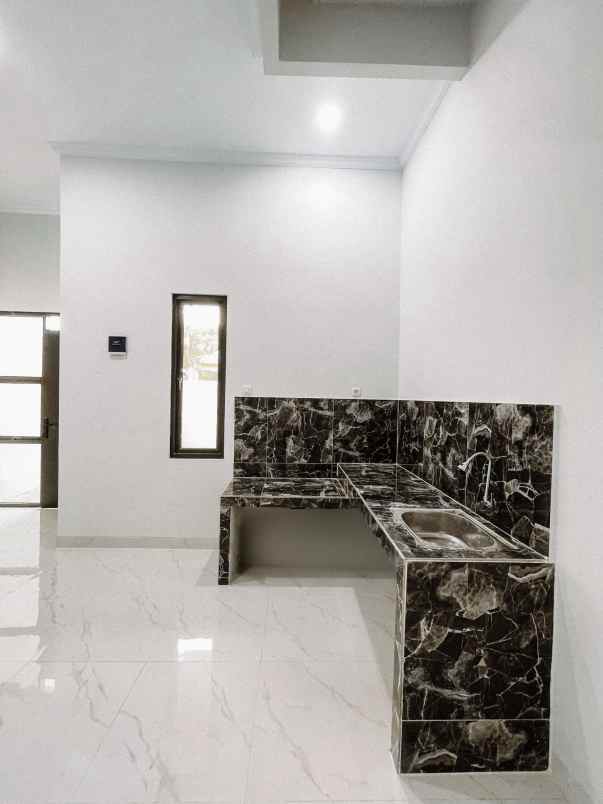 dijual rumah cluster cendrawasih pondok