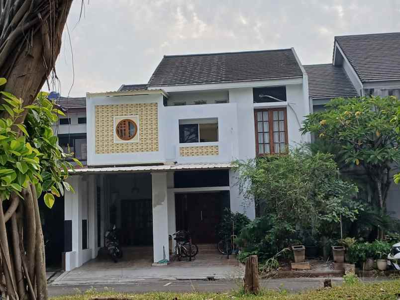 dijual rumah cluster garden fiesta