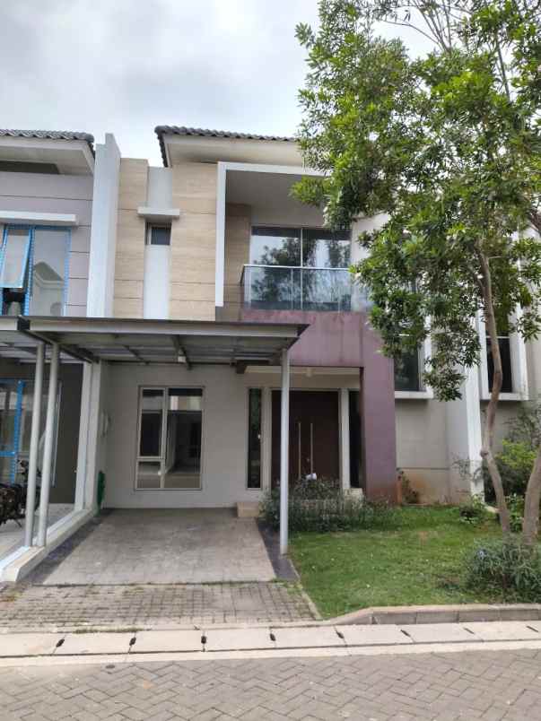 dijual rumah cluster orchestra beach