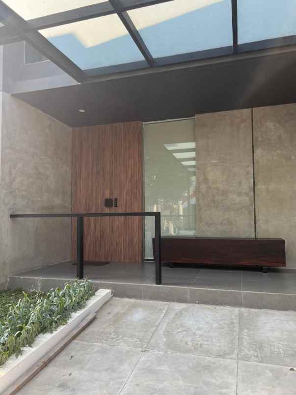 dijual rumah cluster royal park citraland