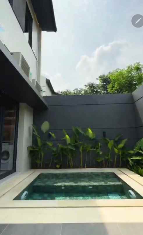 dijual rumah cluster xq livin lippo