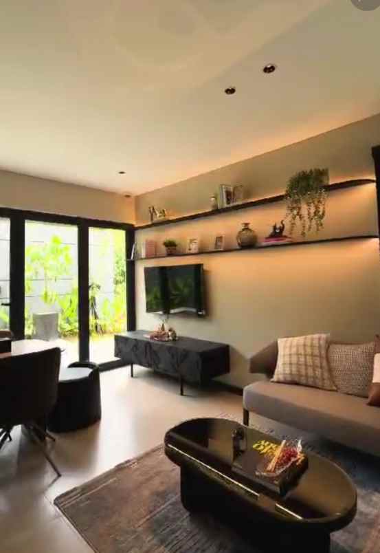 dijual rumah cluster xq livin lippo