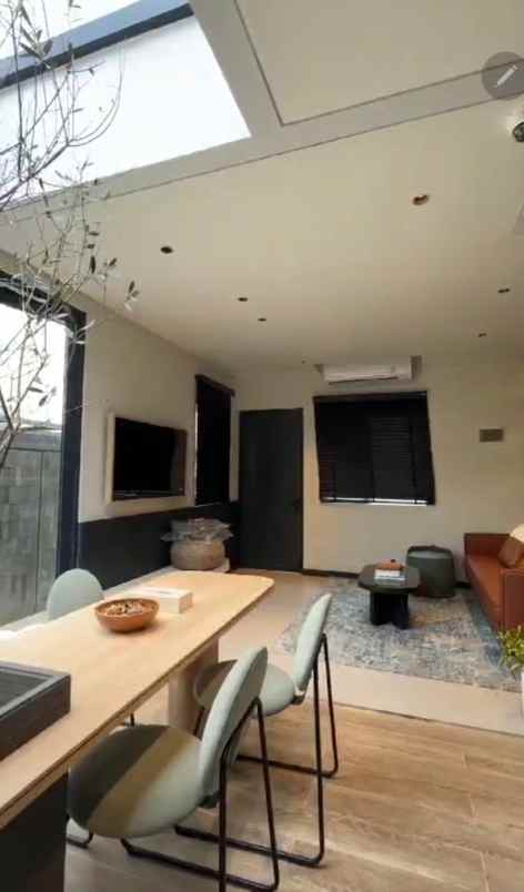 dijual rumah cluster xq livin lippo