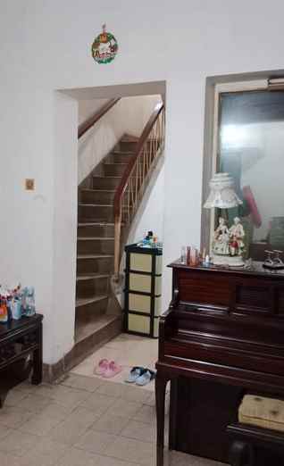 dijual rumah comal