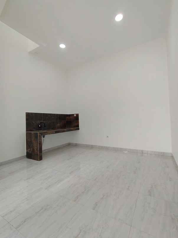 dijual rumah condet jakarta timur