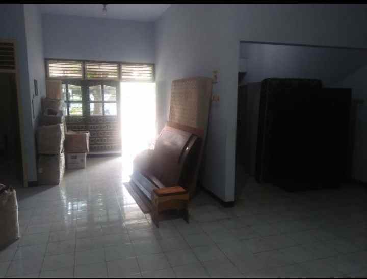 dijual rumah daerah panglima sudirman