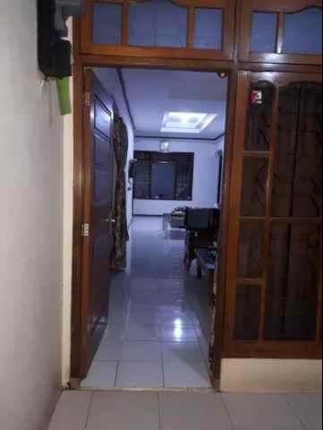 dijual rumah dekat rs persahabatan tip