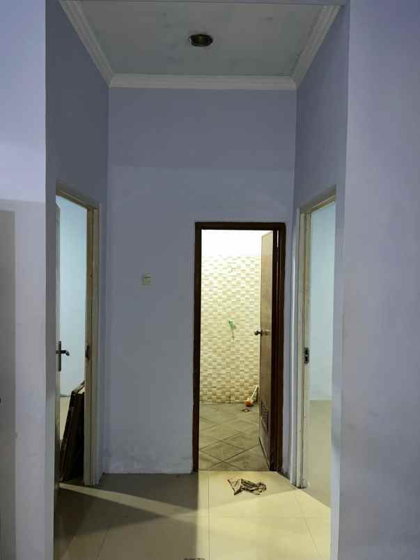 dijual rumah dekat tol sawangan depok