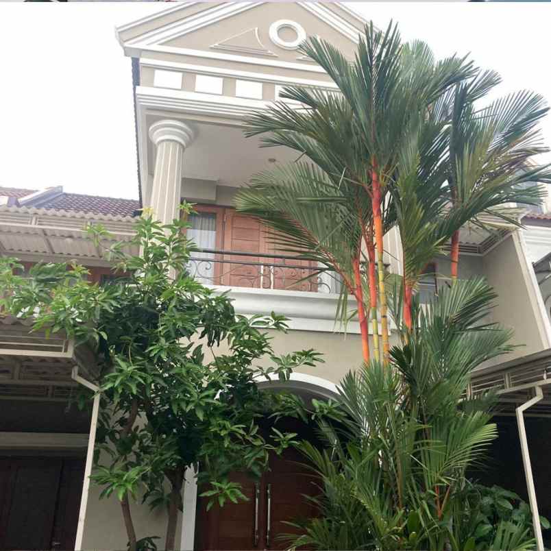 dijual rumah dharmahusada