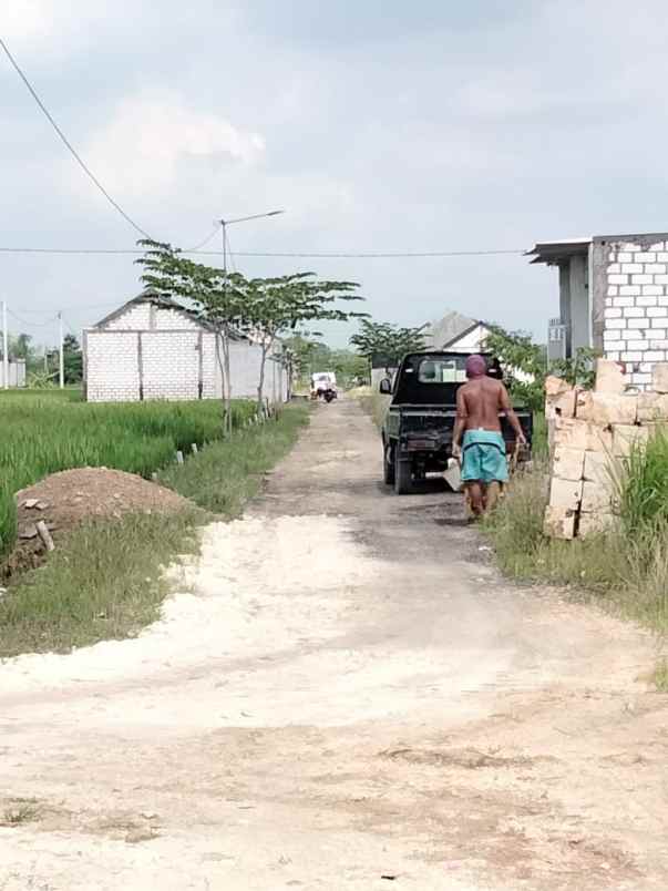 dijual rumah di dusun gempol lamp ah kedamean gresik