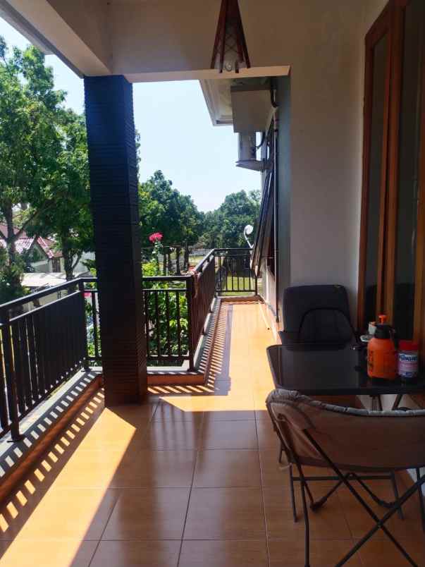 dijual rumah di jl welirang karangrejo semarang