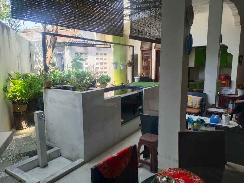 dijual rumah di jl welirang karangrejo semarang