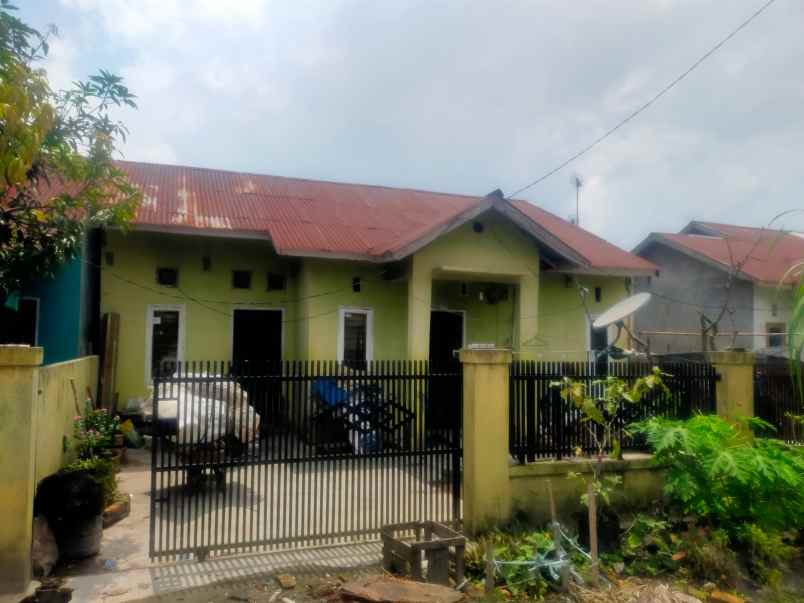 dijual rumah di kubang jl tambah raya 125 juta