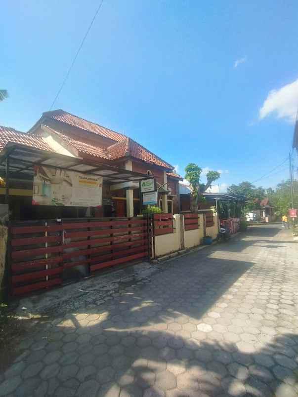 dijual rumah di perum wanamukti pedurungan semarang