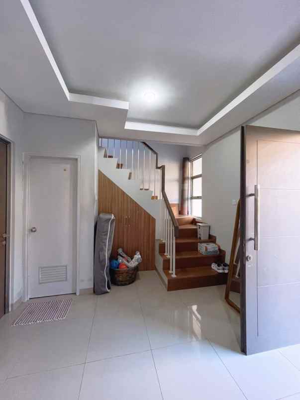 dijual rumah dijual rumah di grand duta