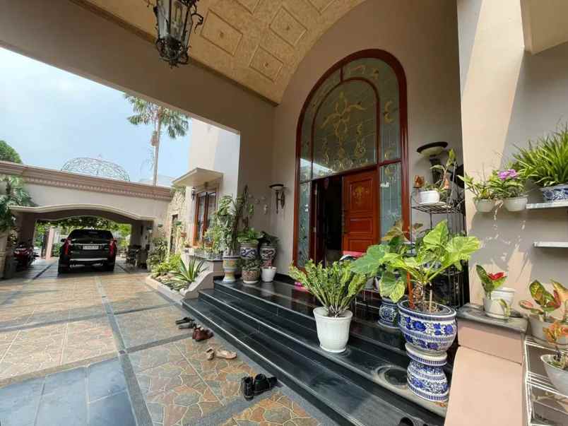 dijual rumah dijual rumah mewah shm
