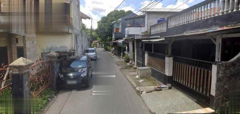dijual rumah duren sawit
