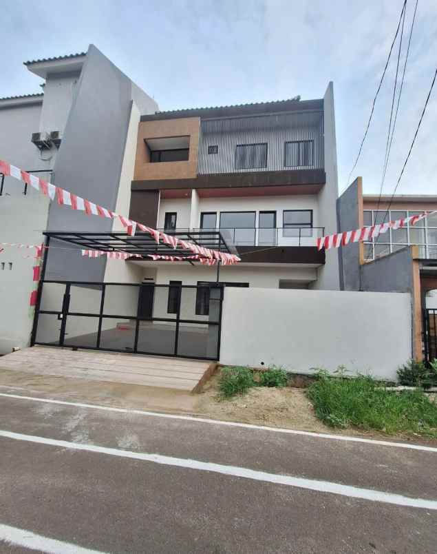 dijual rumah duren sawit jakarta timur