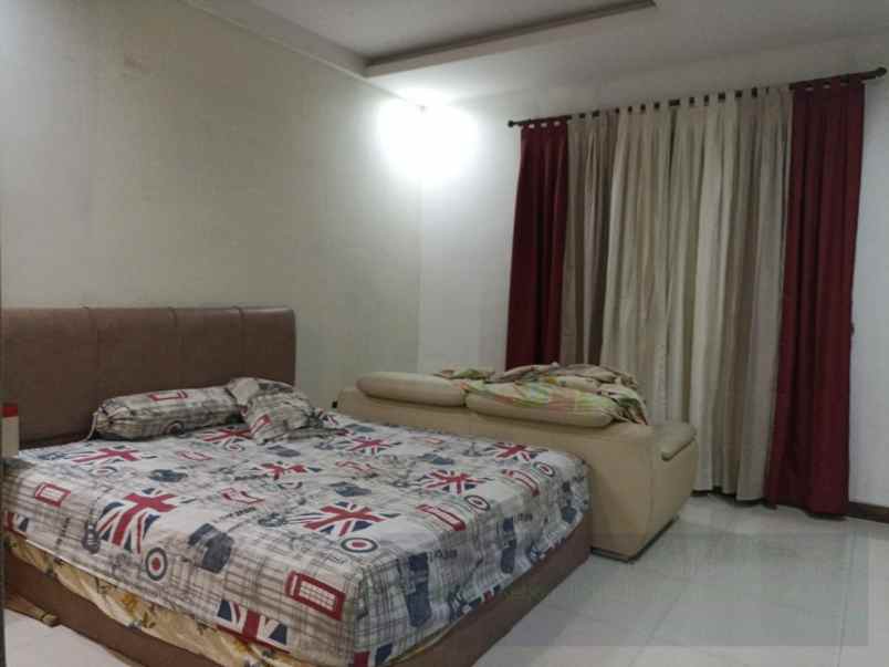 dijual rumah duri kepa