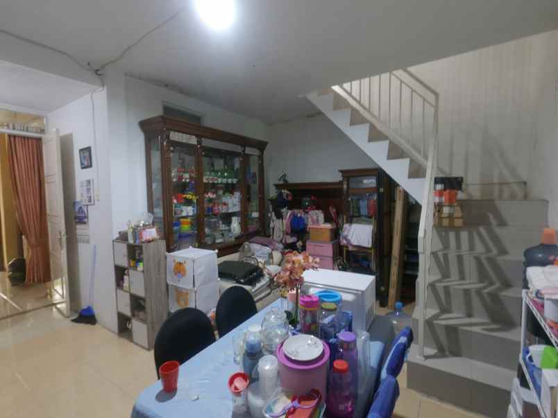 dijual rumah duta bintaro