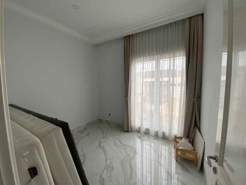 dijual rumah fraser park f2 2