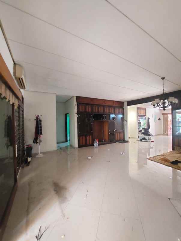 dijual rumah gandaria utara kebayoran