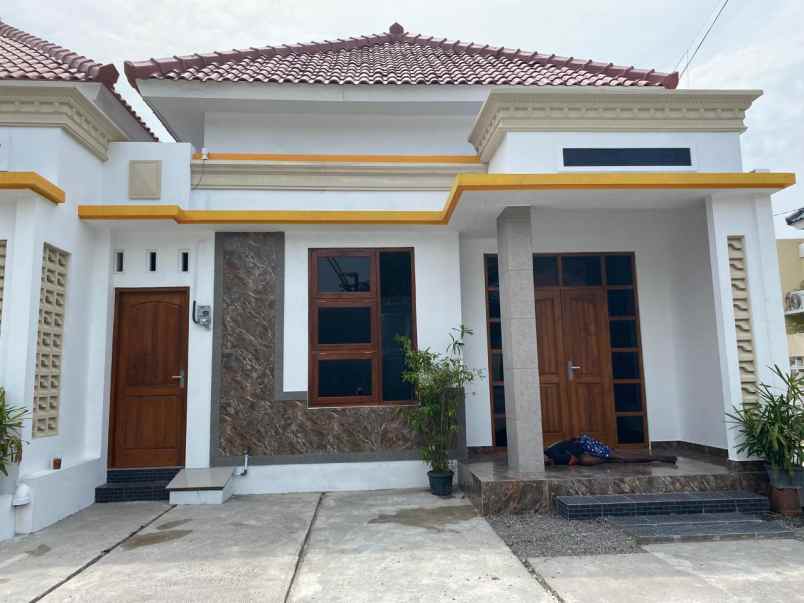 dijual rumah gayamprit klaten selatan