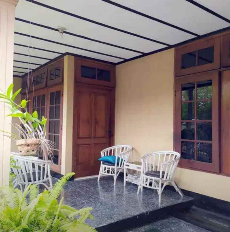 dijual rumah gayungsari