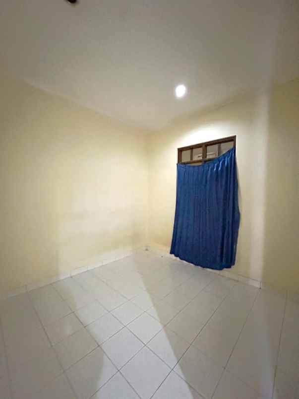 dijual rumah giya loka bsd