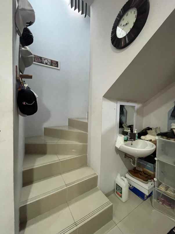 dijual rumah graha raya fortune