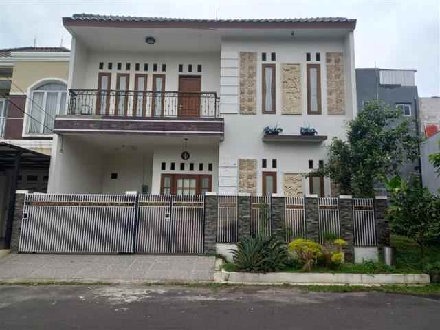 dijual rumah grand depok city