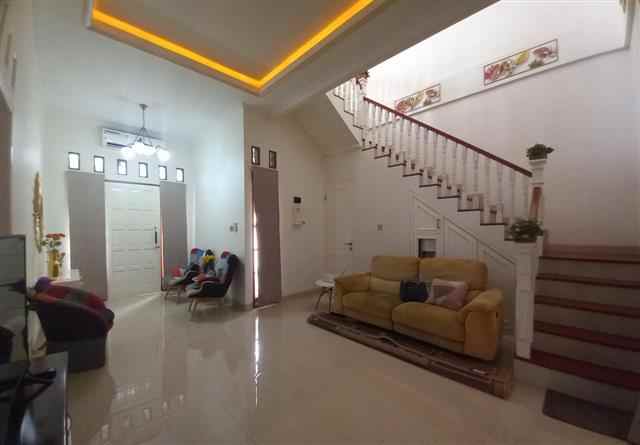 dijual rumah grand depok city