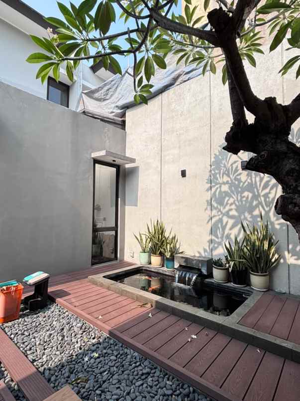 dijual rumah grand wisata bekasi