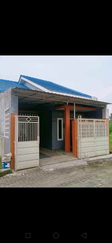 dijual rumah greenview wringinsono