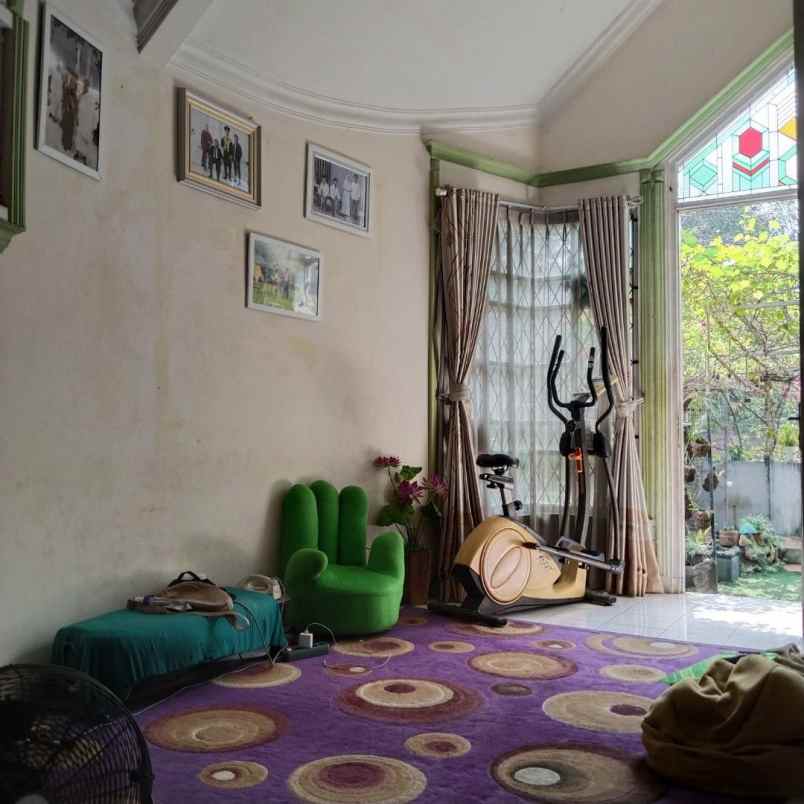 dijual rumah griya cipeucang indah