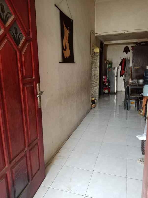 dijual rumah griya kebraon