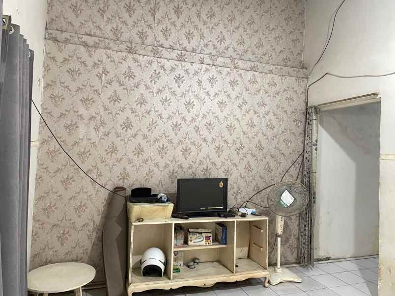 dijual rumah gunung anyar lor