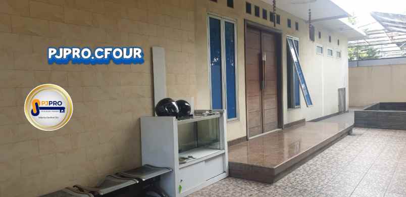 dijual rumah harapan indah