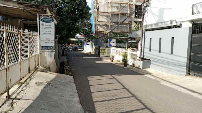 dijual rumah hitung tanah di jl cipete jakarta selatan