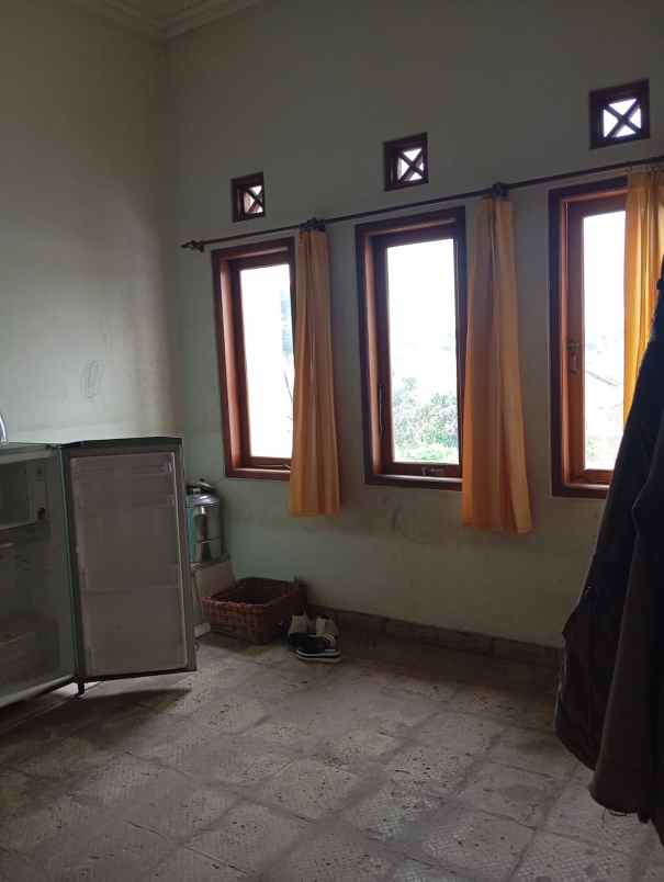 dijual rumah hj mukti