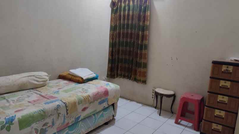 dijual rumah jagakarsa