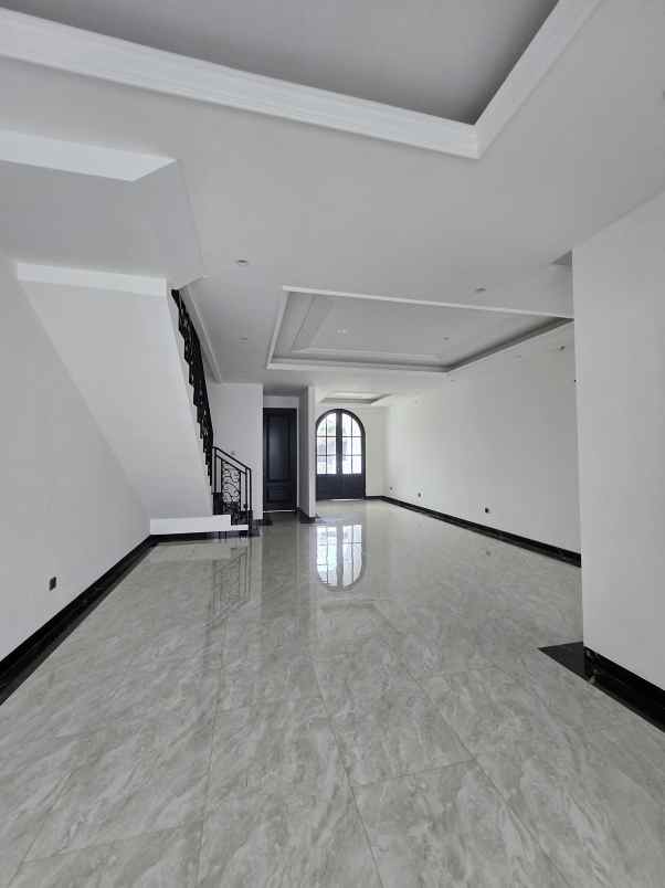 dijual rumah jagakarsa jaksel