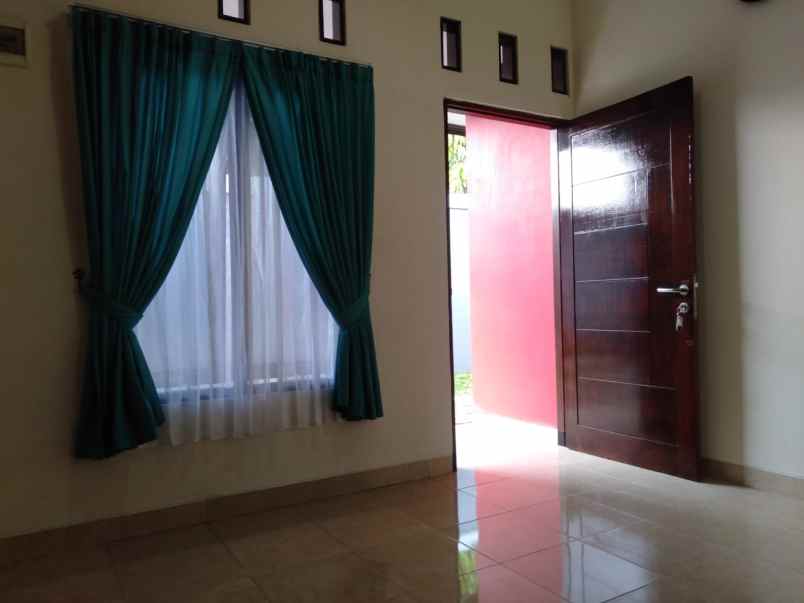 dijual rumah jaka mulya