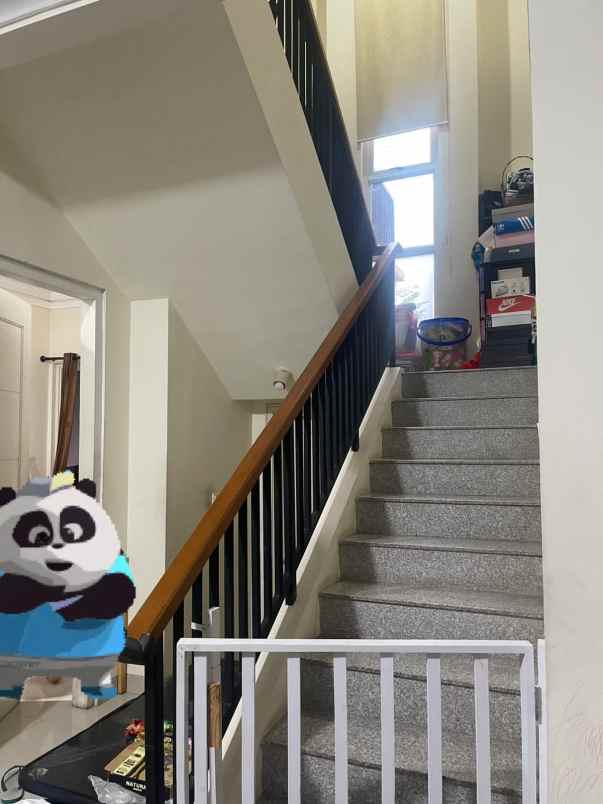 dijual rumah jalan alam galaxy