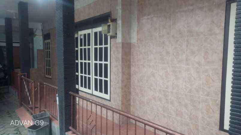 dijual rumah jalan i r rais klojen malang