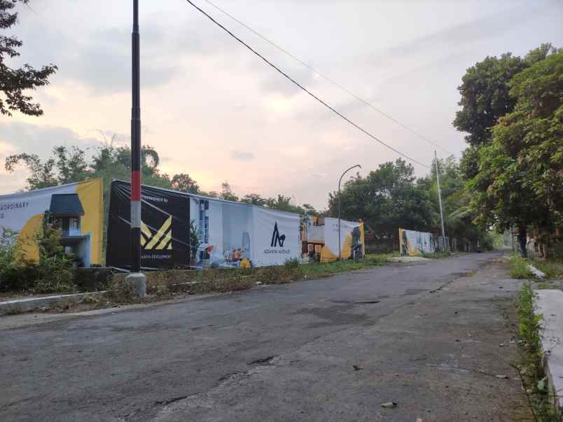 dijual rumah jalan kaliurang km 10