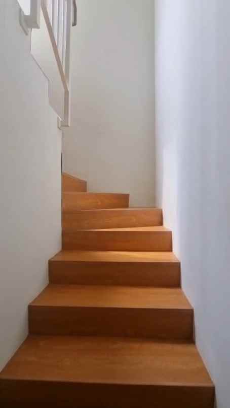 dijual rumah jalan north west central